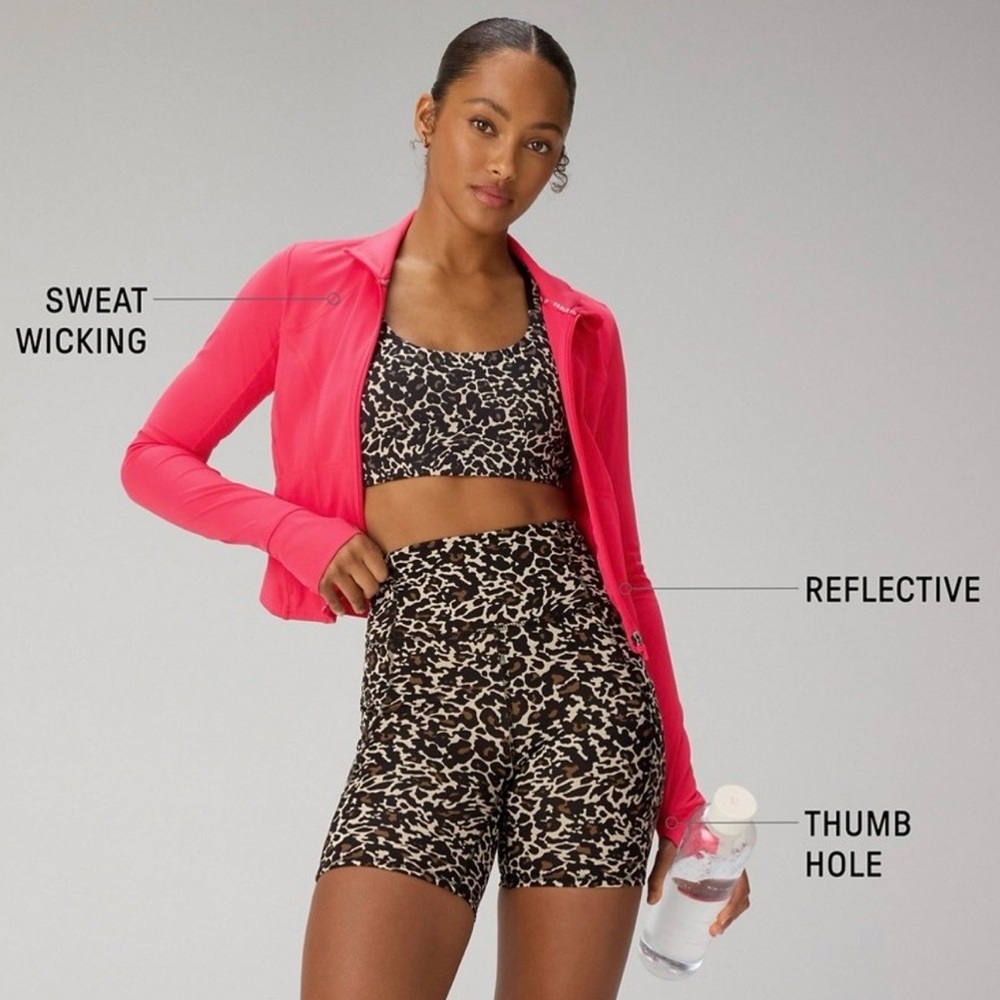 Fabletics Cropped Jacket - Picture 3 of 3